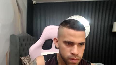 Snapshot of chacorta_ chatting on May 9, 2:17 am chacorta_ online show from May 9, 2:17 am