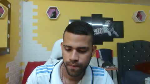 Snapshot of chacorta_ chatting on May 15, 1:01 am chacorta_ online show from May 15, 1:01 am