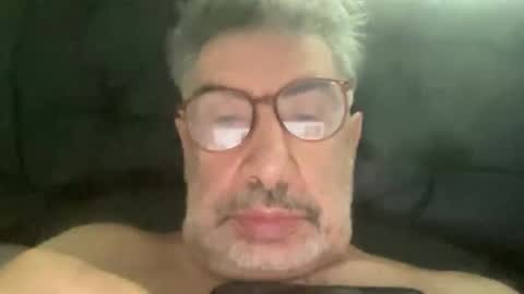 Snapshot of champsex305610 chatting on December 4, 5:06 am champsex305610 online show from December 4, 5:06 am