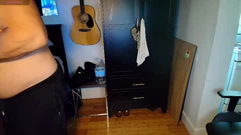 Snapshot of chance69cruise chatting on December 3, 12:07 am Chance Cruise online show from December 3, 12:07 am