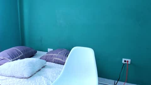 Snapshot of chandler_kenji chatting on December 27, 4:21 pm Kenji online show from December 27, 4:21 pm