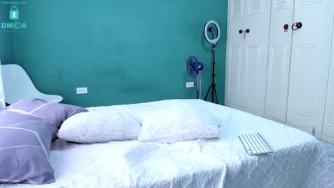 Snapshot of chandler_kenji chatting on January 27, 5:37 pm Kenji online show from January 27, 5:37 pm