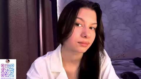Amelia online show from October 2, 6:42 am