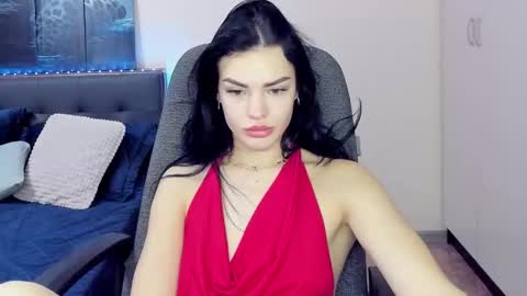 Snapshot of chaneljem chatting on November 18, 8:19 am chaneljem online show from November 18, 8:19 am