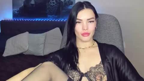 Snapshot of chaneljem chatting on December 2, 6:36 pm chaneljem online show from December 2, 6:36 pm