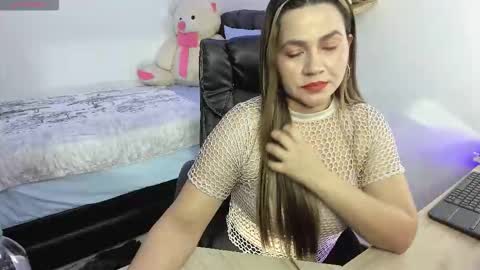  Chanel   online show from February 3, 1:15 am