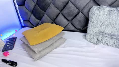 Snapshot of chanell_lovers chatting on January 28, 5:54 am CHANELL online show from January 28, 5:54 am