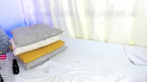 Snapshot of chanell_lovers chatting on February 12, 5:26 am CHANELL online show from February 12, 5:26 am
