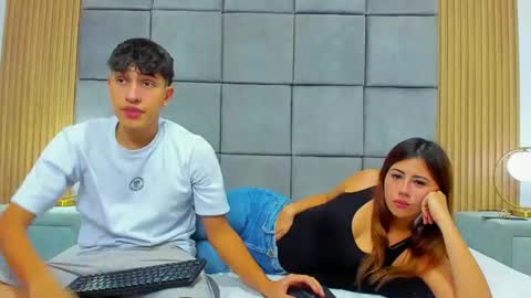 Snapshot of chanellandmax chatting on November 12, 2:39 pm Chanellandmax online show from November 12, 2:39 pm