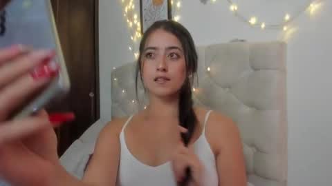 Snapshot of chanellgv chatting on January 7, 10:30 pm Chanell online show from January 7, 10:30 pm