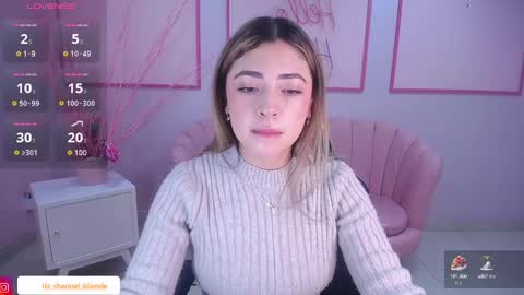 channel_blonde_a online show from December 27, 4:54 pm