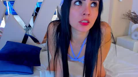 Snapshot of channelfoxxx chatting on October 23, 4:56 am Channel online show from October 23, 4:56 am