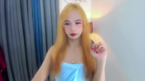 Snapshot of chantal_fuck chatting on September 25, 8:18 am chantal_fuck online show from September 25, 8:18 am