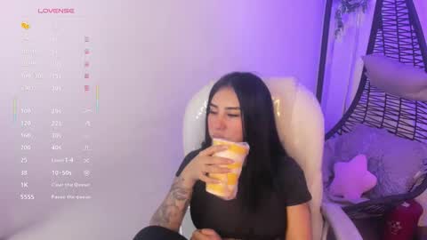 Snapshot of chantall_valkoba chatting on November 26, 5:08 am Chantall online show from November 26, 5:08 am