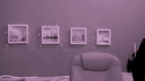 The Queen online show from March 9, 11:25 am