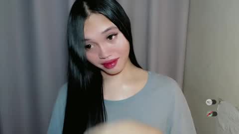 Snapshot of chantelle_fuckdoll chatting on December 4, 9:35 pm CHANTELLE online show from December 4, 9:35 pm