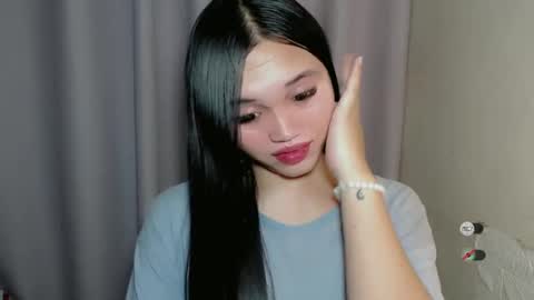 Snapshot of chantelle_fuckdoll chatting on December 9, 4:23 am CHANTELLE online show from December 9, 4:23 am
