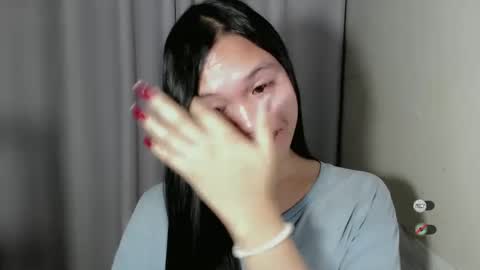 Snapshot of chantelle_fuckdoll chatting on December 13, 9:52 pm CHANTELLE online show from December 13, 9:52 pm