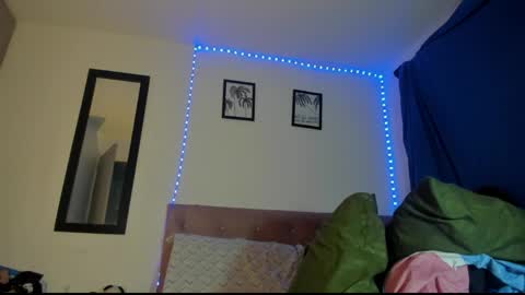 chantellebony online show from April 12, 8:19 am