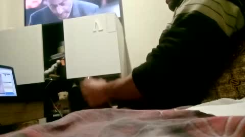 Snapshot of chapy38 chatting on December 4, 12:53 am chapy38 online show from December 4, 12:53 am