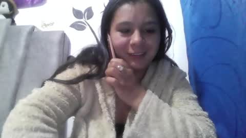 charis 2 online show from April 17, 11:19 pm