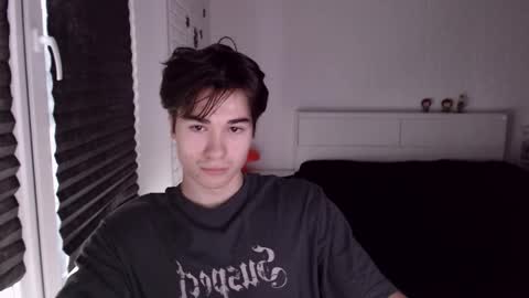 charleshanson69 online show from September 13, 7:19 am