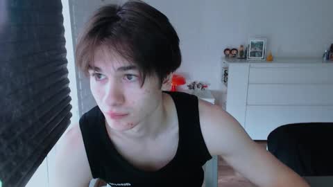 charleshanson69 online show from October 7, 11:07 am