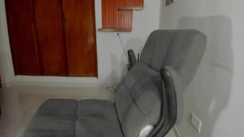 charley_morgan online show from February 15, 9:59 pm