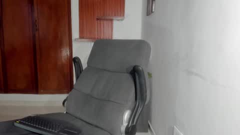 charley_morgan online show from February 18, 9:53 pm