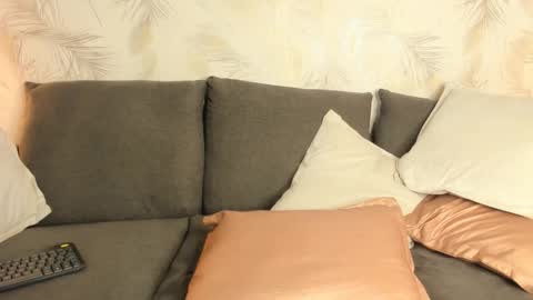 Snapshot of charlie_eusse chatting on March 7, 8:45 am charlie eusse online show from March 7, 8:45 am