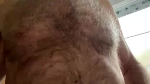 Snapshot of charlieg123 chatting on November 16, 8:31 am Gary online show from November 16, 8:31 am