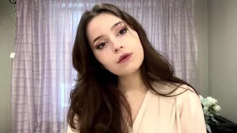 Freya online show from December 20, 11:17 am