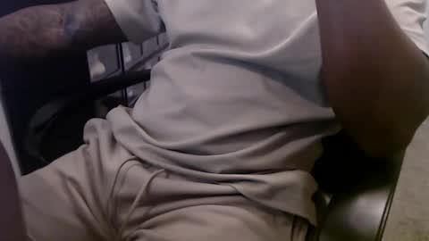 Snapshot of charliesierra310 chatting on November 23, 6:41 pm CharlieSierra96 online show from November 23, 6:41 pm