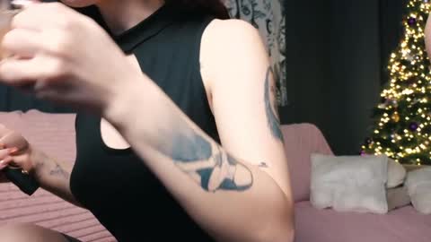 Snapshot of charliestormm chatting on January 11, 1:48 am charliestormm online show from January 11, 1:48 am