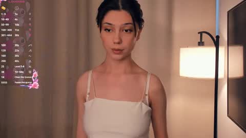 Yumi online show from February 12, 7:14 am