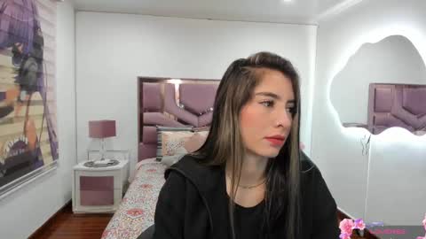 Charlote online show from February 17, 7:21 pm