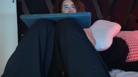 Char 3 online show from January 8, 11:52 pm