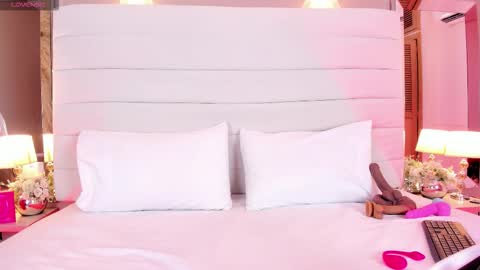 Charlotte online show from February 14, 11:51 am