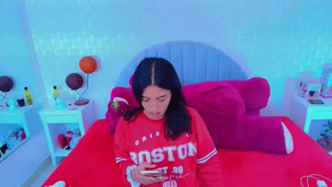 Snapshot of charlotte_0309 chatting on November 5, 3:12 pm charlotte online show from November 5, 3:12 pm