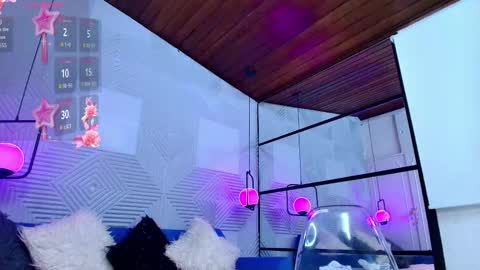 ambar online show from November 17, 11:05 am