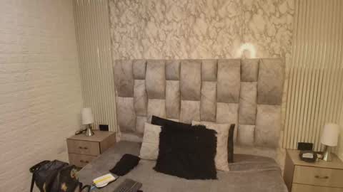 charlotte online show from September 11, 10:15 am