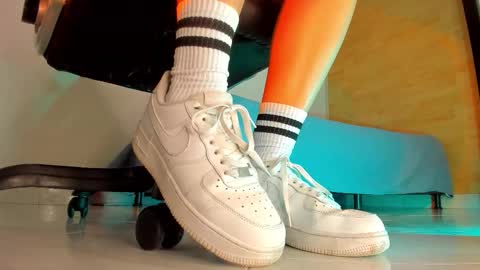 charlotte  grey online show from November 17, 11:49 am