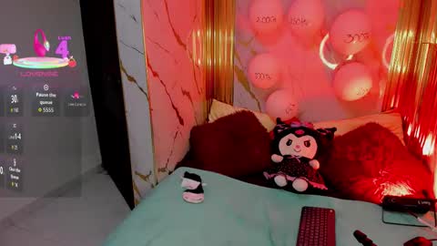 charlotte__milf online show from December 14, 3:23 am