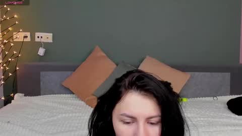 Charlotte online show from February 10, 4:19 am