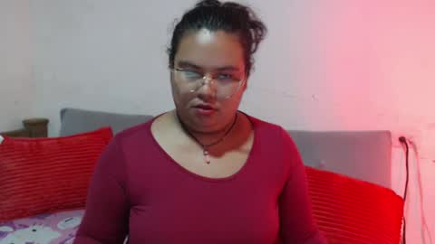 Snapshot of charlotte_rot chatting on October 4, 2:26 pm charlotte_rot online show from October 4, 2:26 pm