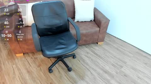 Charlotte  Everyday From 0700 to 1300 Col Time online show from February 26, 11:09 am