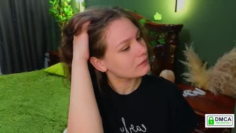 Snapshot of charlotte_wow chatting on March 4, 8:27 pm Charlotte online show from March 4, 8:27 pm