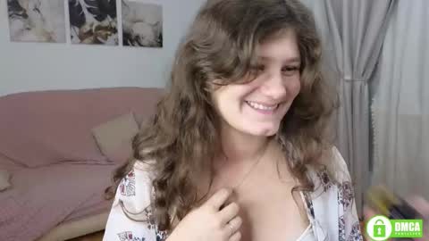 Snapshot of charlotte_wow chatting on November 10, 1:37 am Charlotte online show from November 10, 1:37 am