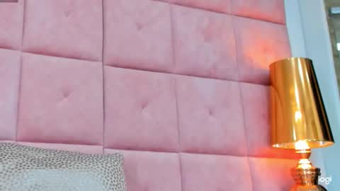 ANDRE online show from March 6, 4:49 pm