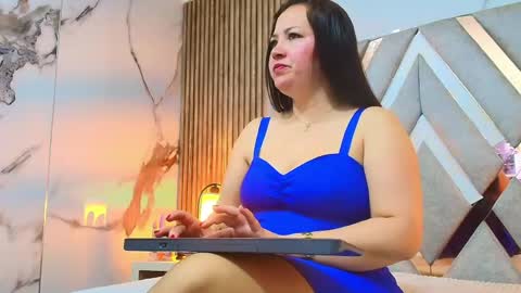 Charlotte  Schmidt online show from April 14, 11:38 am